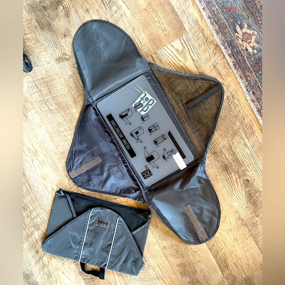 TWO Dot&Dot Travel Folding Garment Protectors
